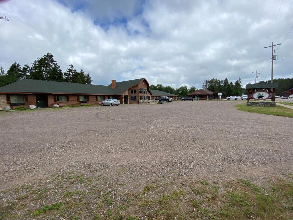 Boulder Bear Motor Lodge Boulder Junction Bagian luar foto