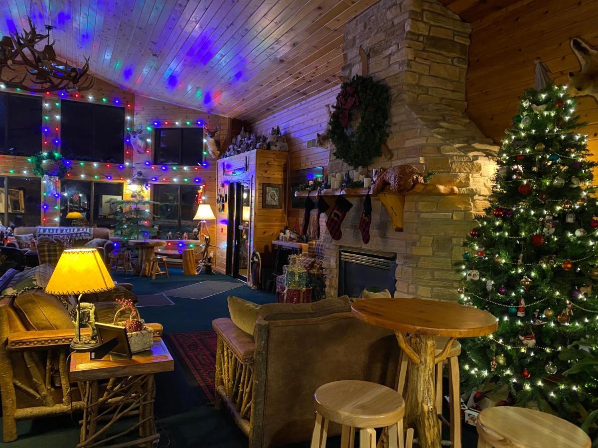 Boulder Bear Motor Lodge Boulder Junction Bagian luar foto